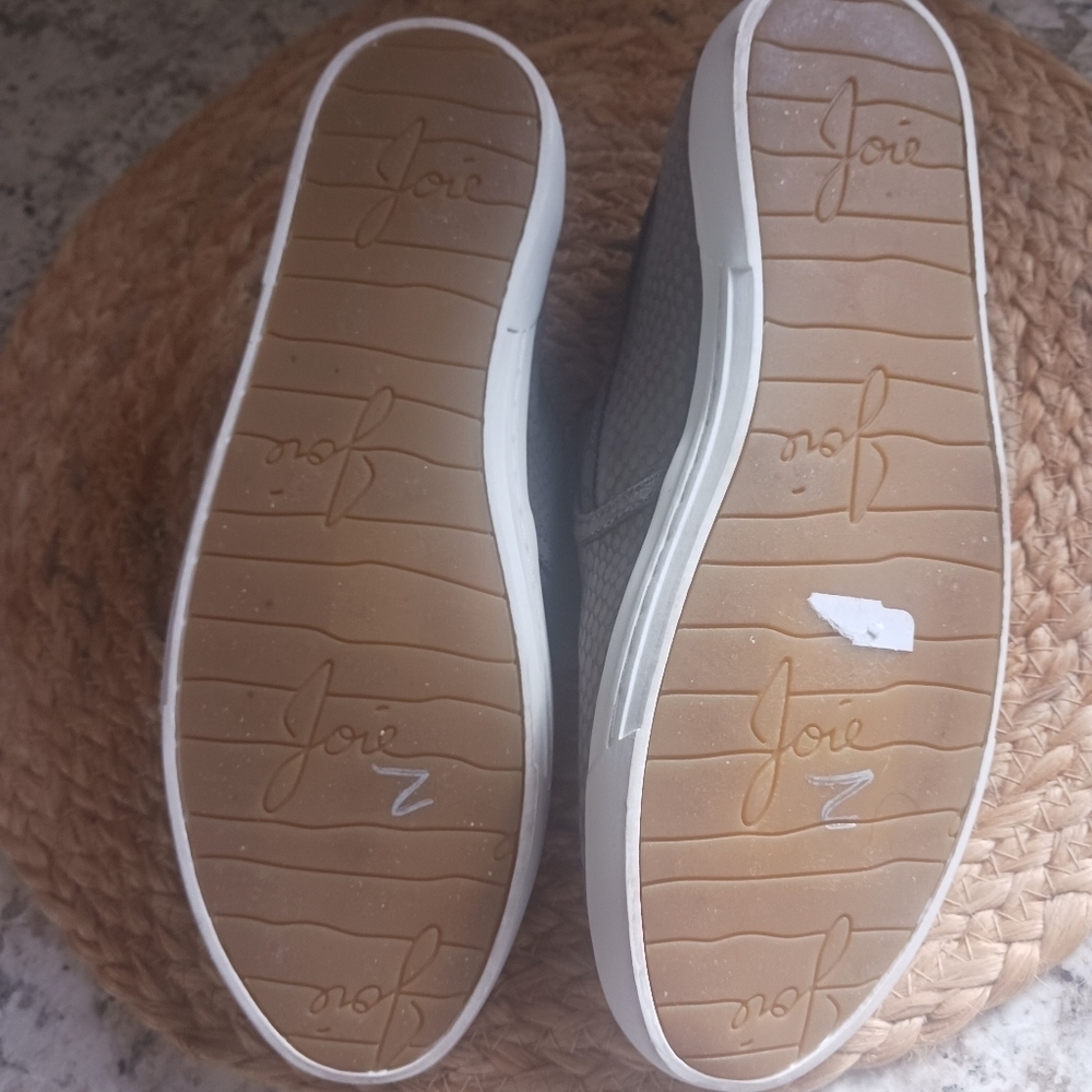Joie Kidmore Snake-Print Slip-On Sneakers  Size 37 US 6.5 - Picture 4 of 6